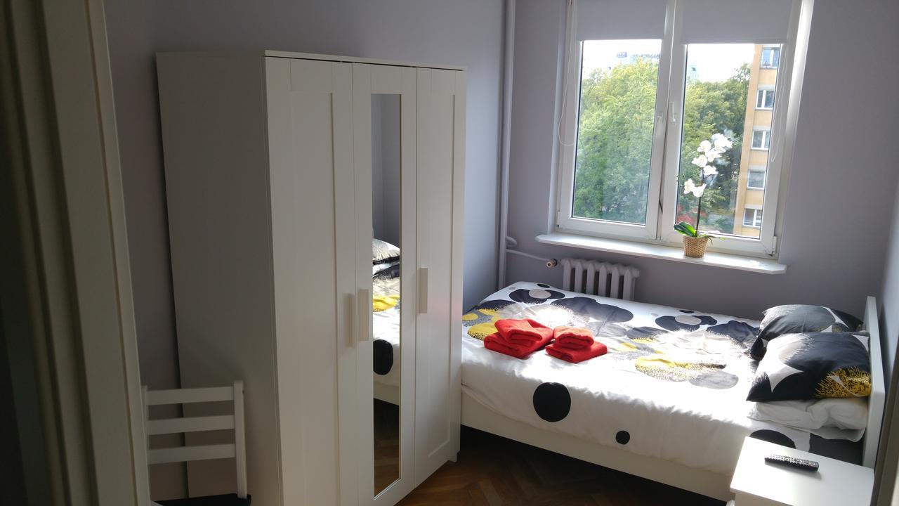 Rent0Nline Niepodleglosci Rooms Metro Warsawa Bagian luar foto